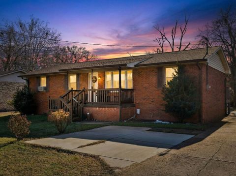 449 Janette Ave Goodlettsville TN 37072