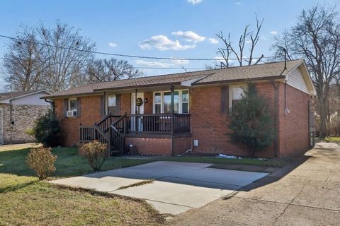 449 Janette Ave Goodlettsville TN 37072