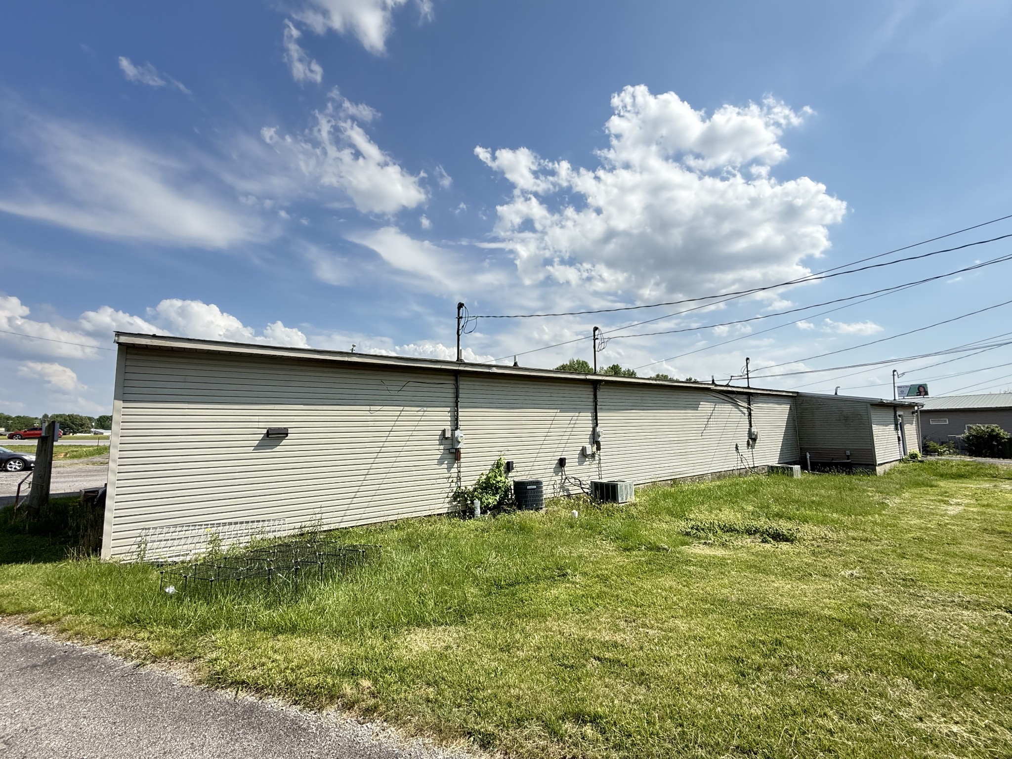 2111 Robert L Draper Way