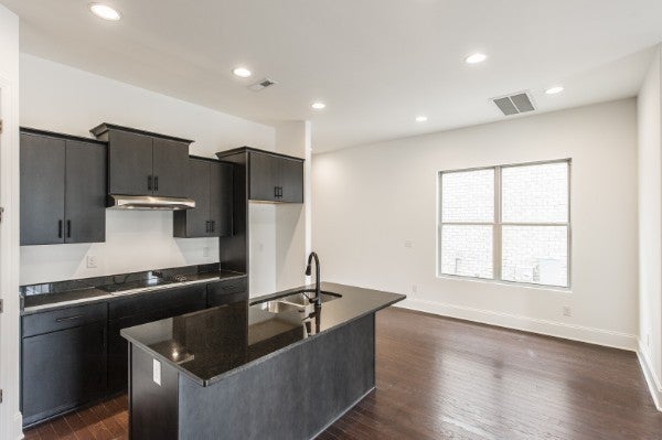 162 Oasis Dr