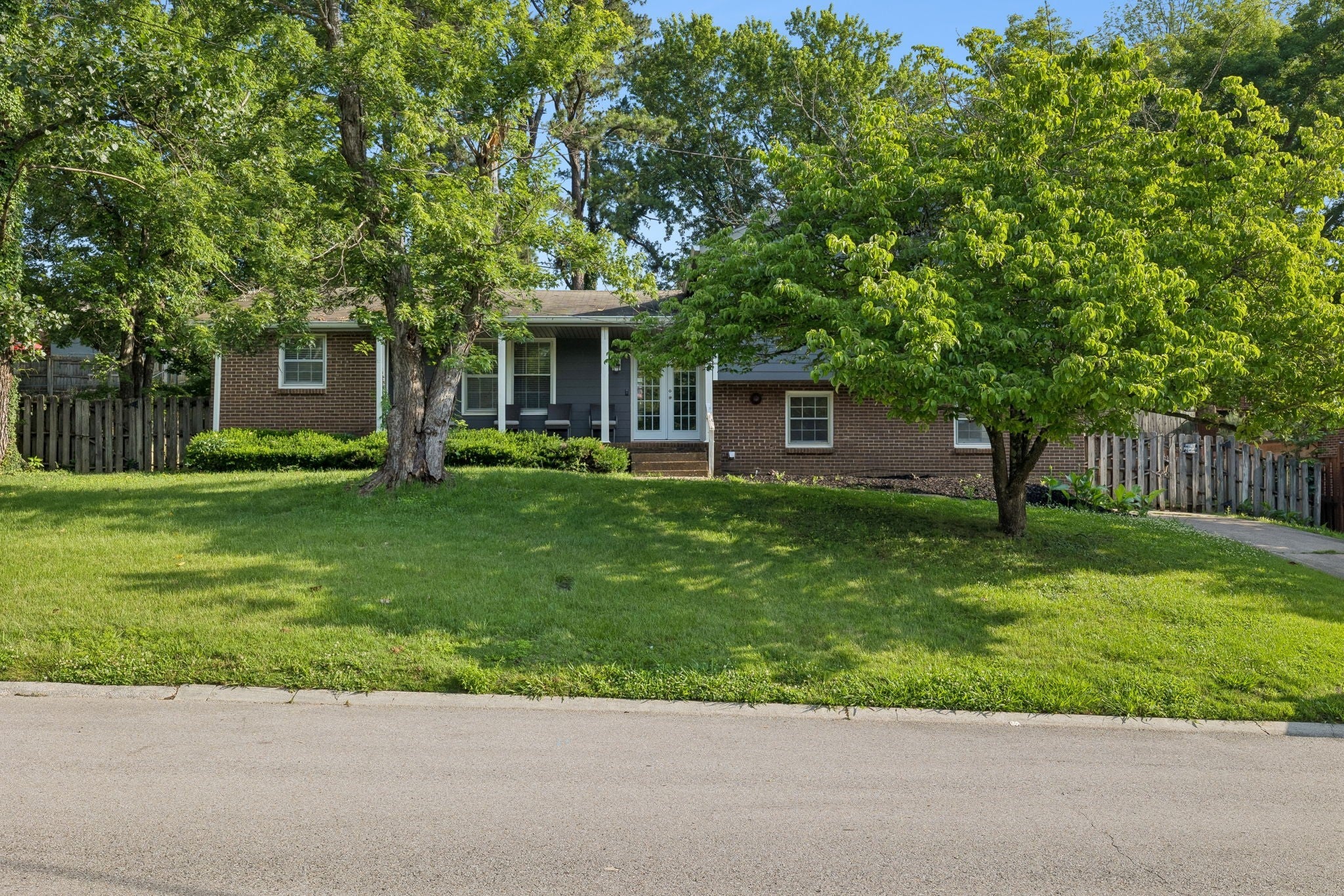 3.0-bed rental at 524 Michele Dr