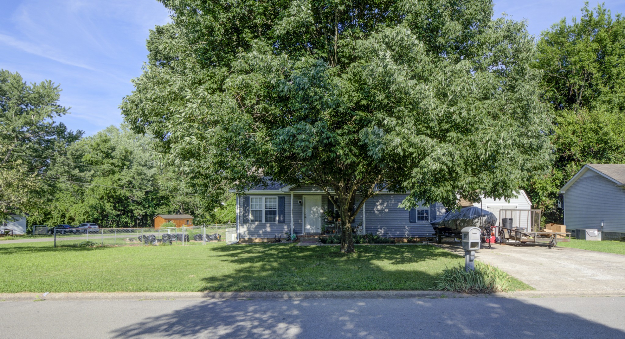 319 Lafayette Point Cir