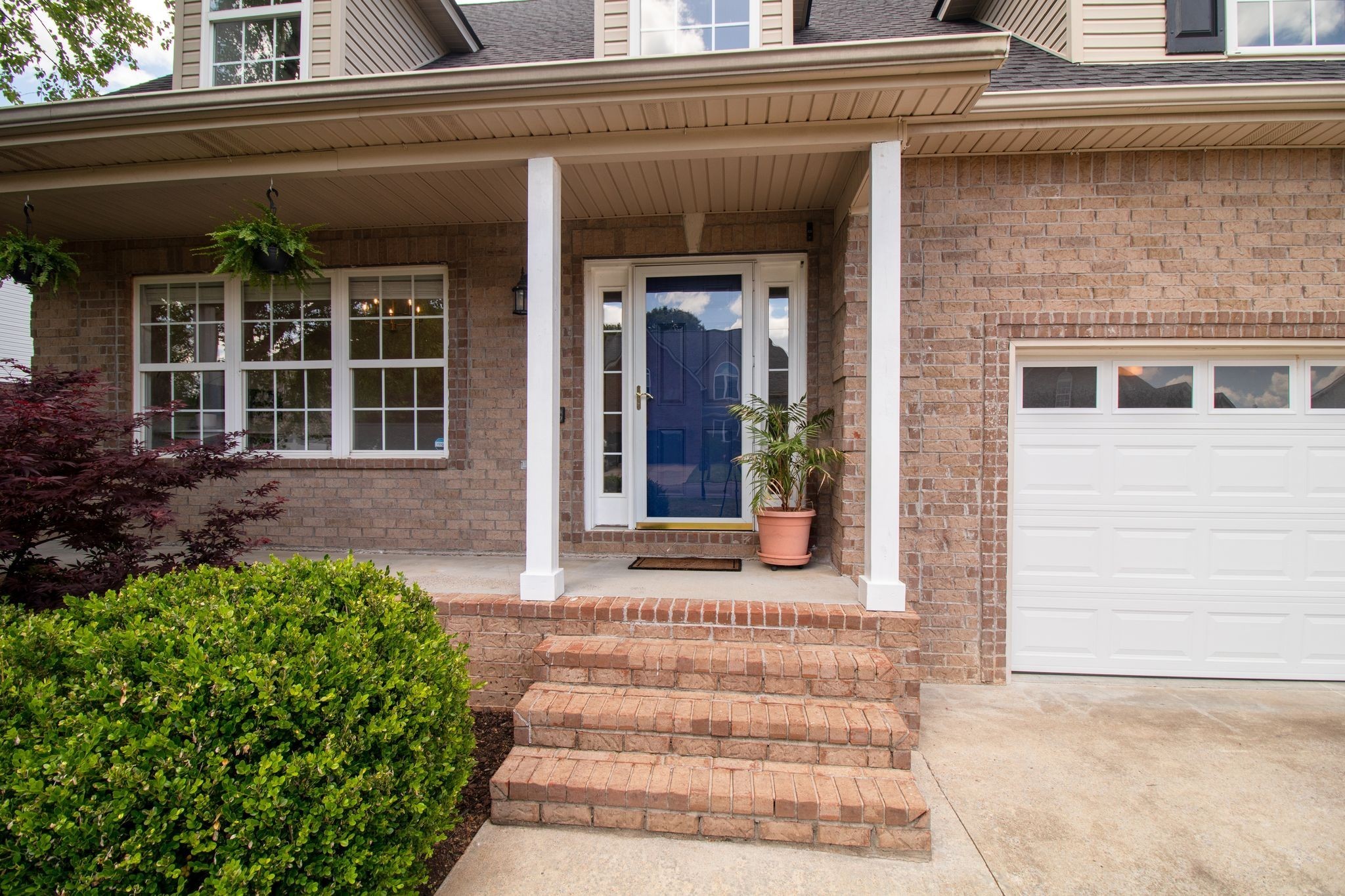 1334 Davy Crockett Dr