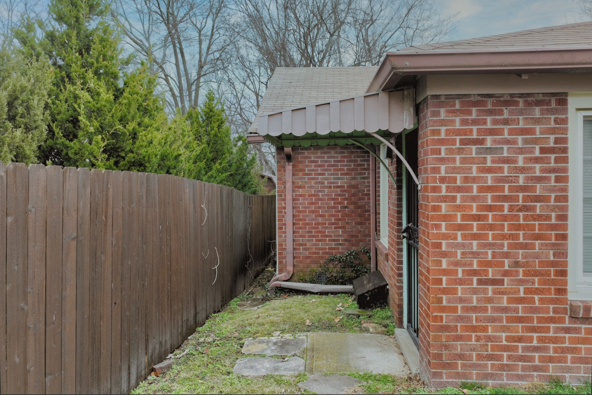 1219 McGavock Pike