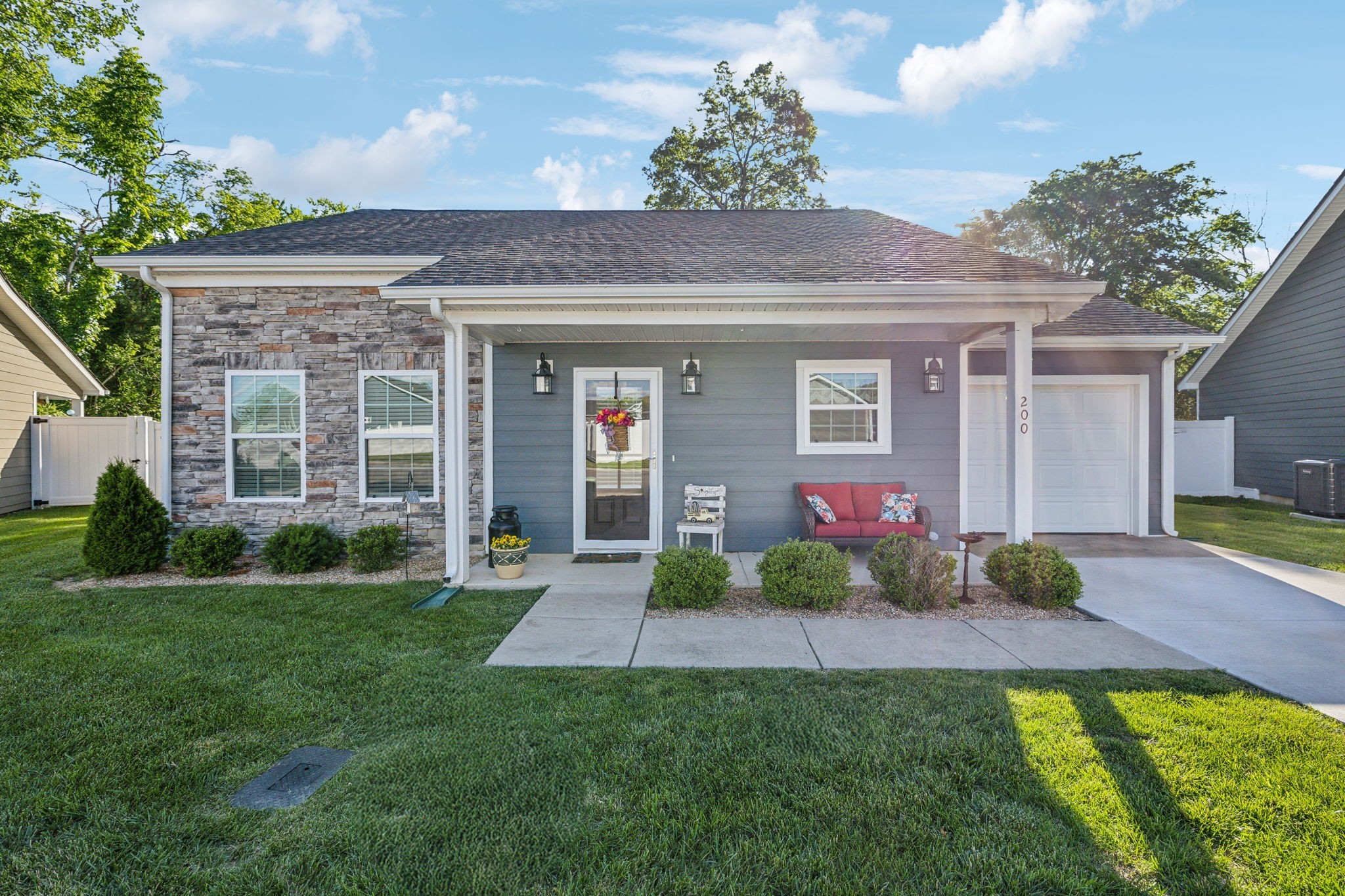 200 Nichols Dr