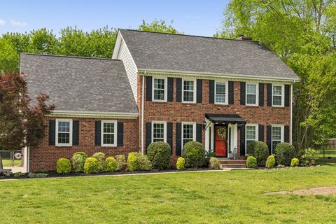 2884 Cages Bend Rd Gallatin TN 37066