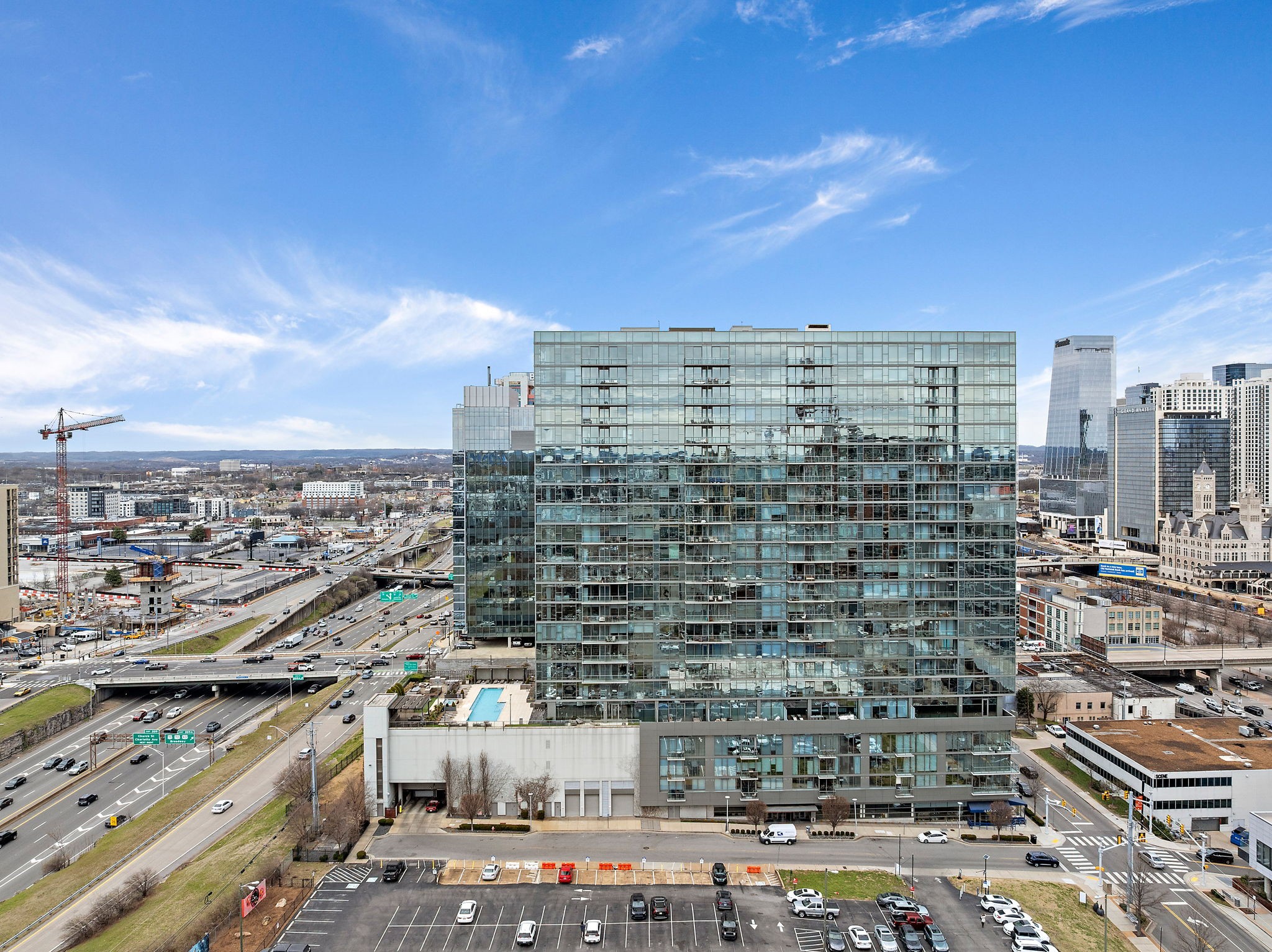 1212 Laurel St 902
