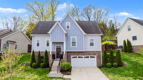 1736 Woodland Pointe Dr Nashville TN 37214