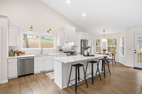 209 Pin Oak Ct Spring Hill TN 37174