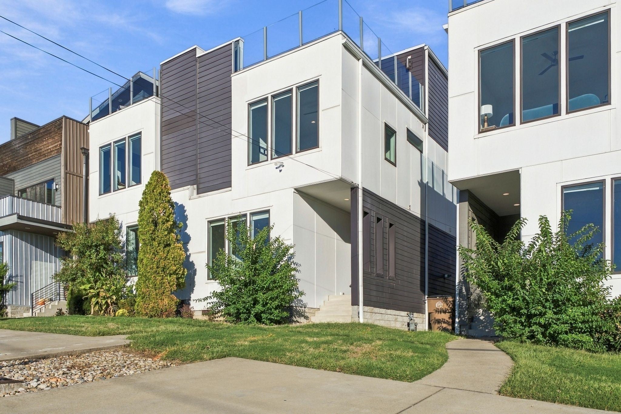 420A 37th Ave N