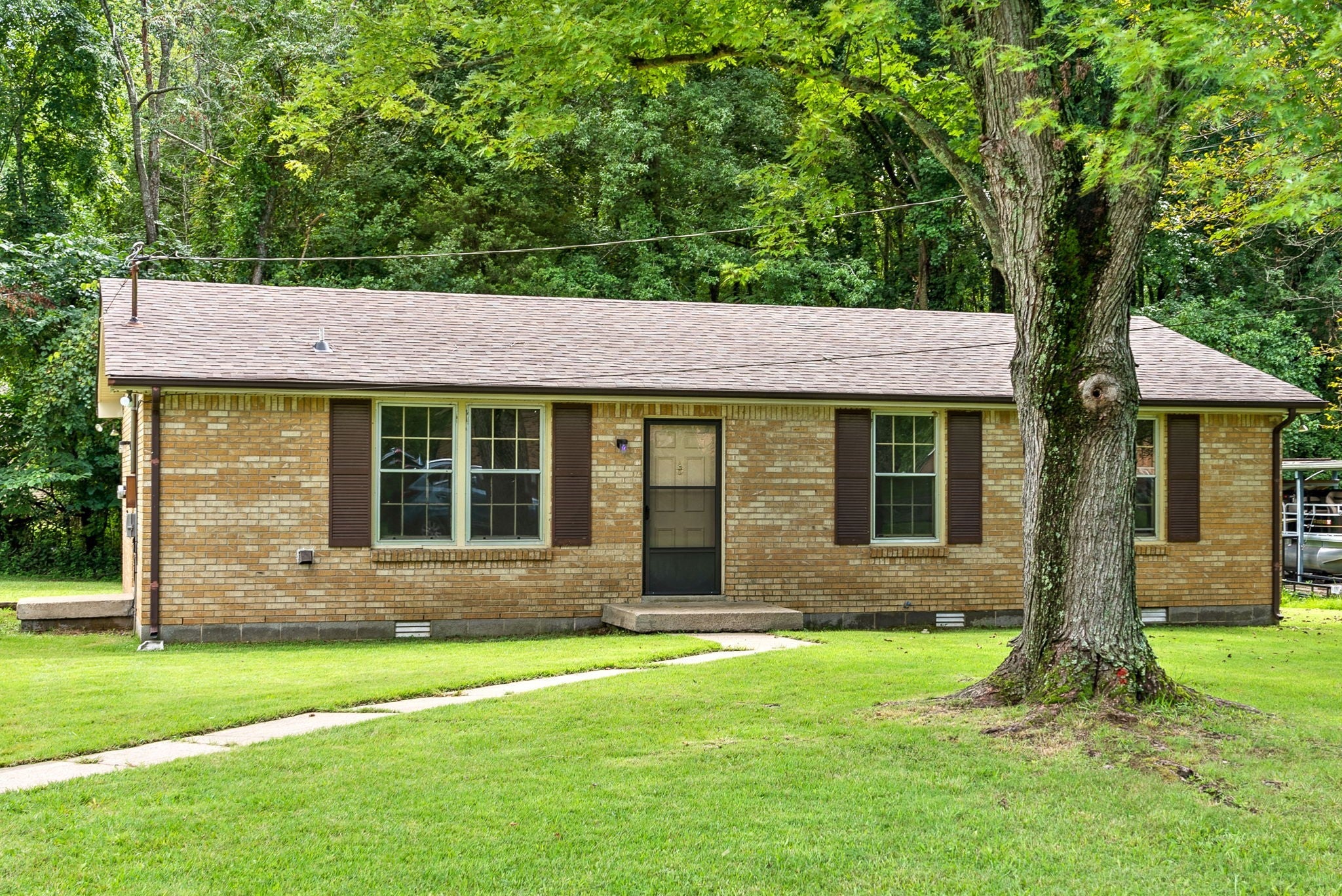528 Jewel Dr