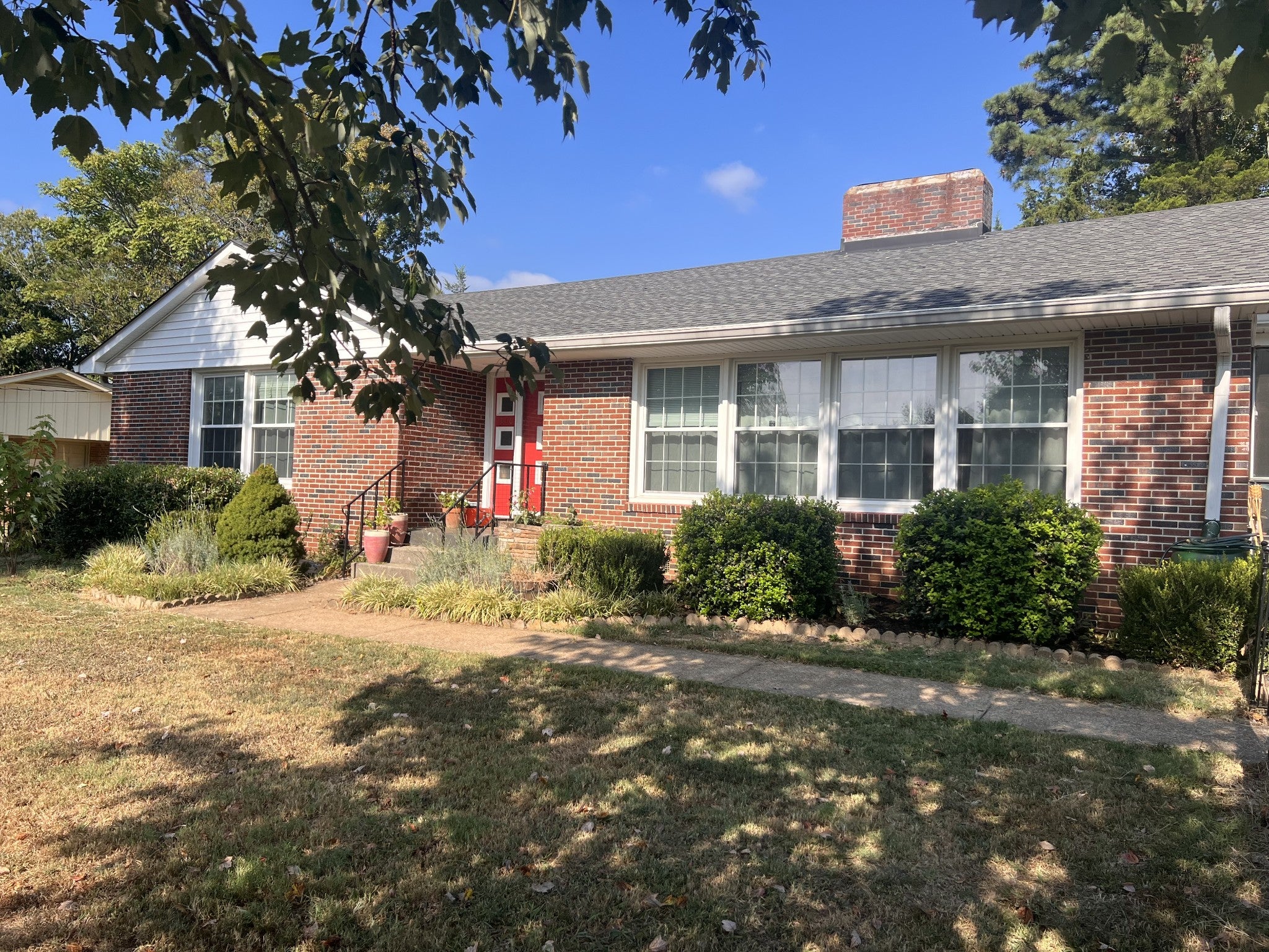 310 Beechcrest Cir