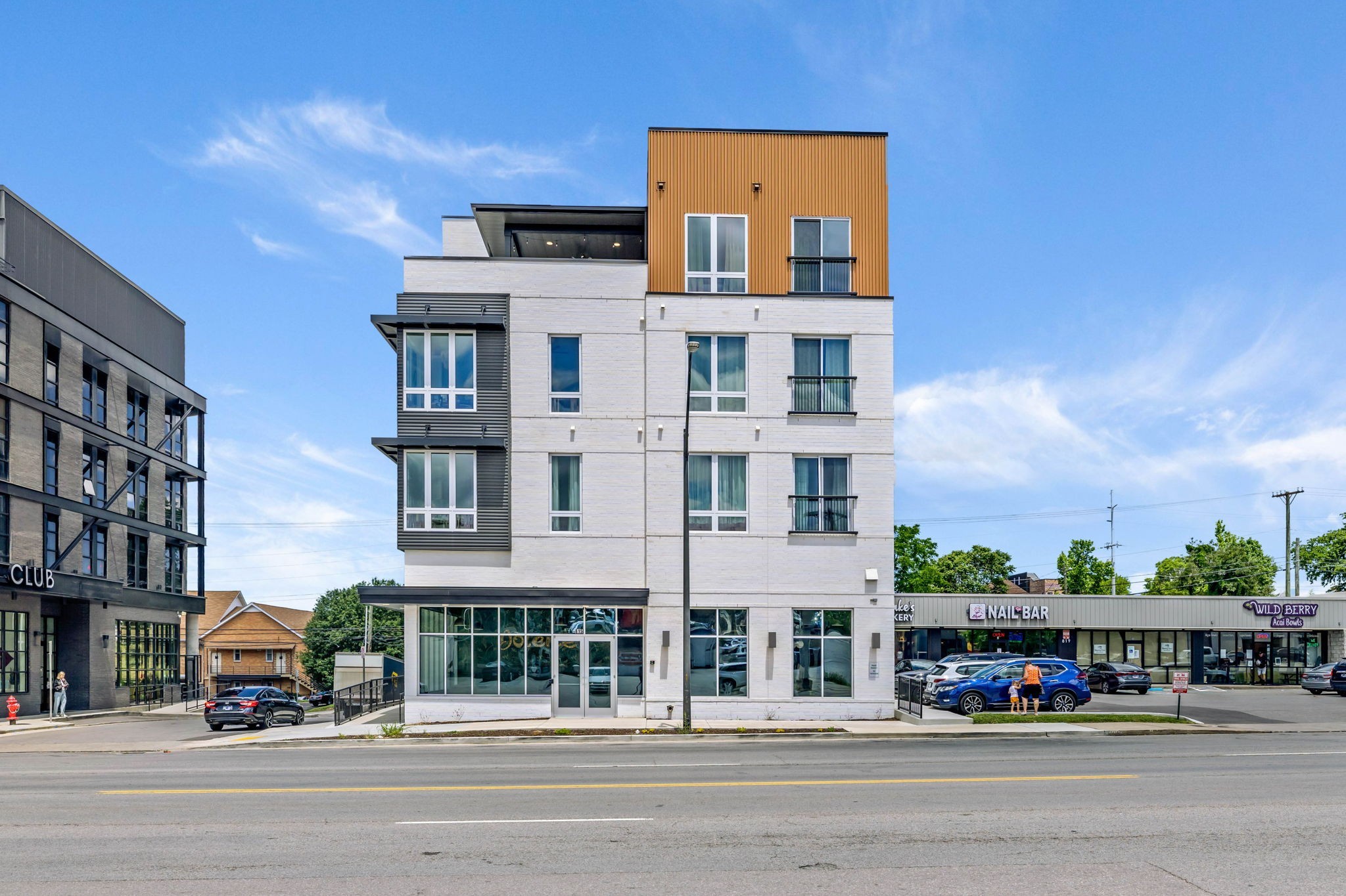 815 Main St 103