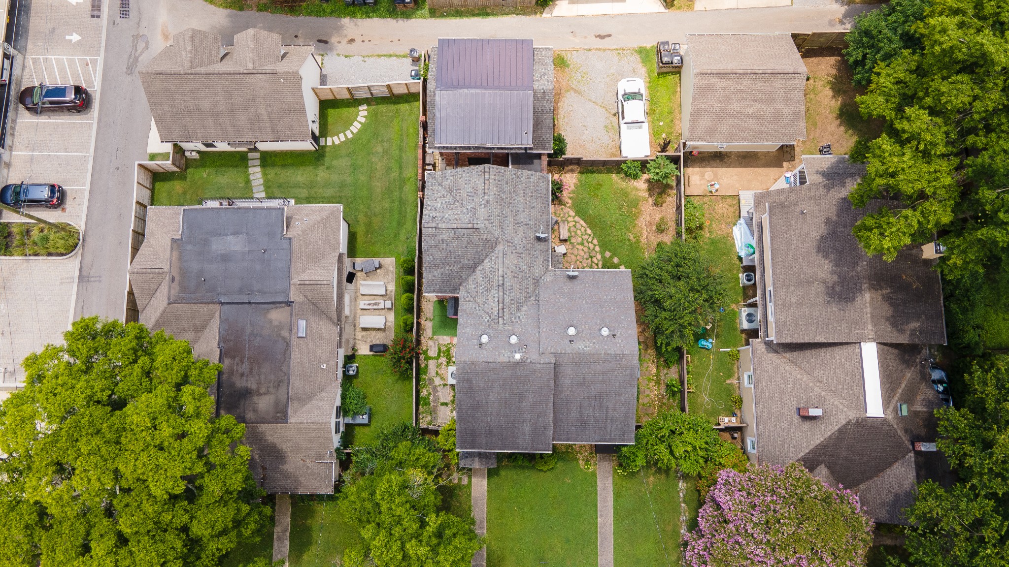 1209 Dallas Ave A & B