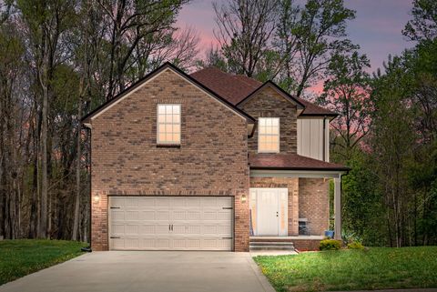 4406 Memory Ln Adams TN 37010