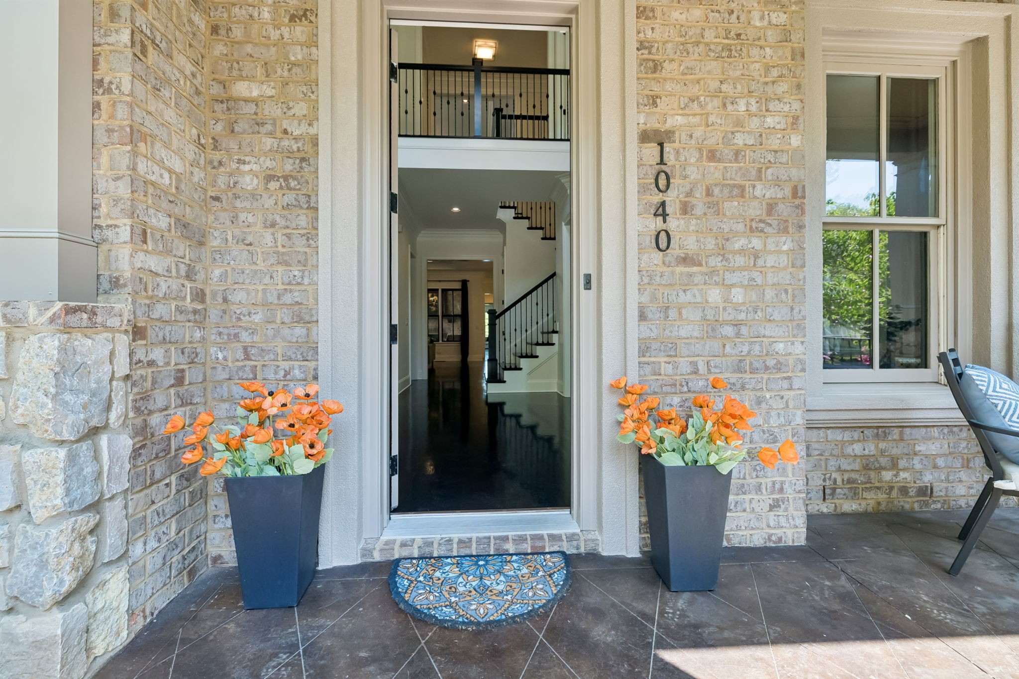 1040 Falling Leaf Cir