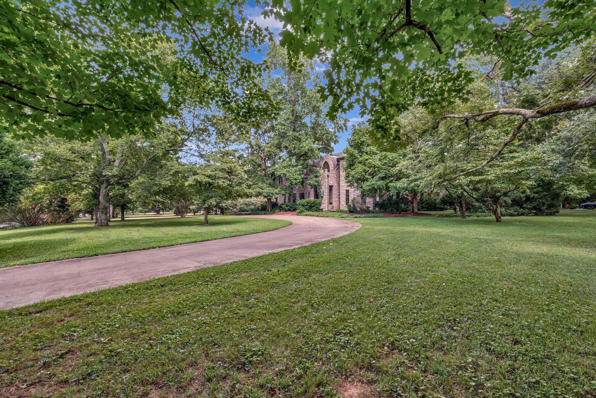 1108 Belle Meade Blvd