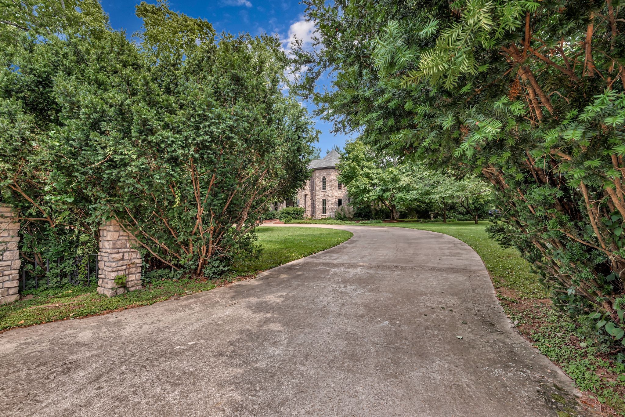 1108 Belle Meade Blvd