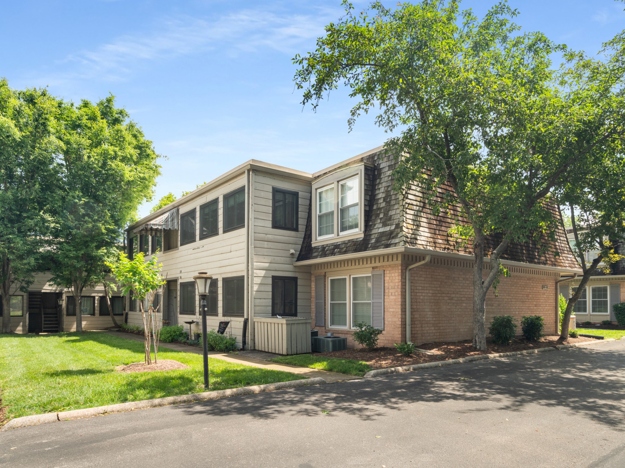 3000 Hillsboro Pike 61