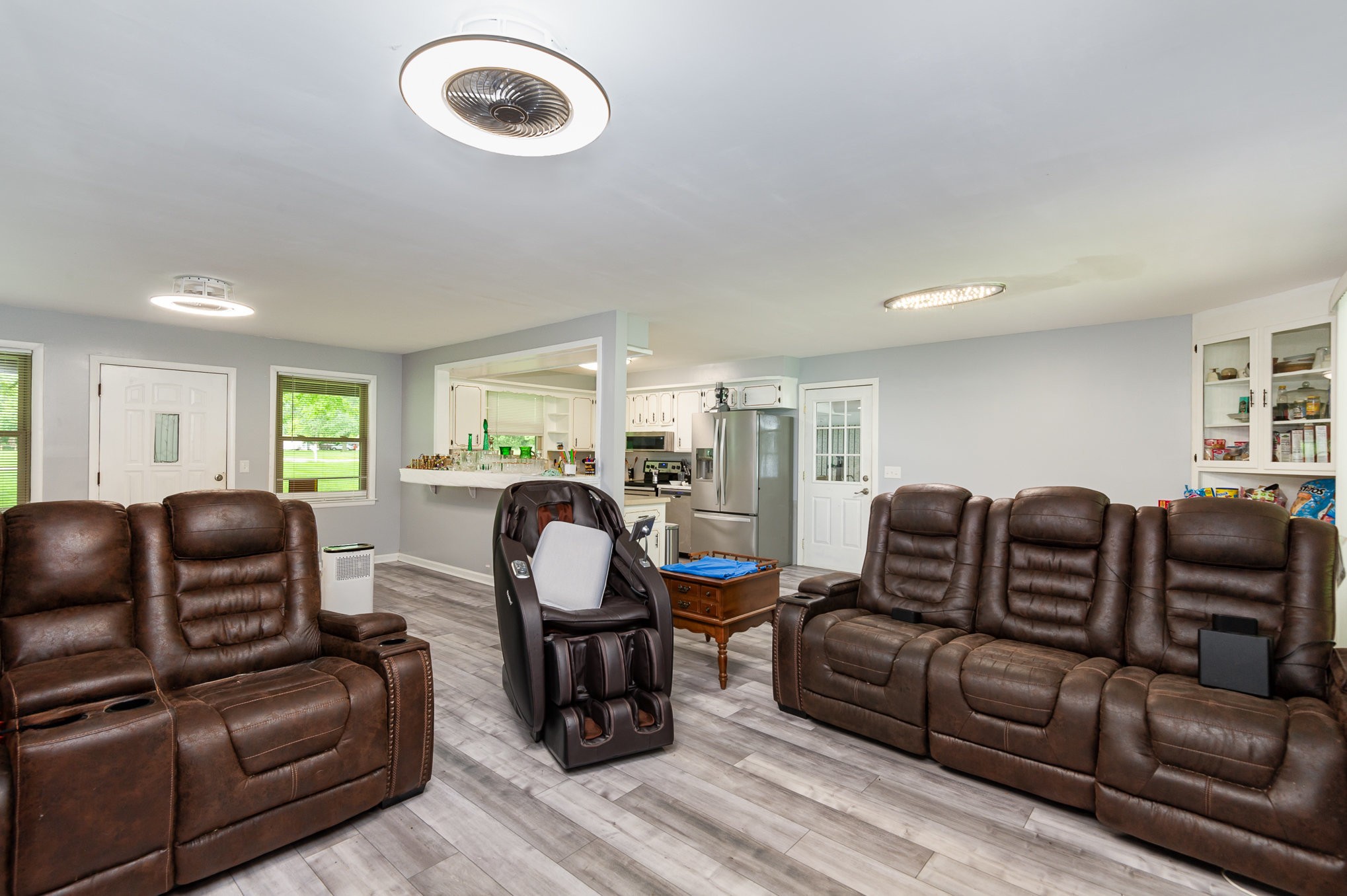 810 Dry Creek Rd
