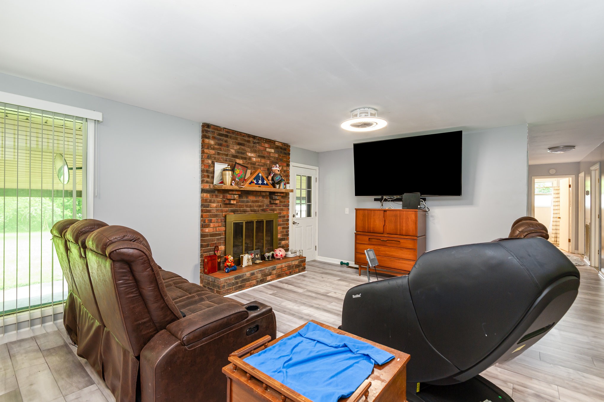 810 Dry Creek Rd