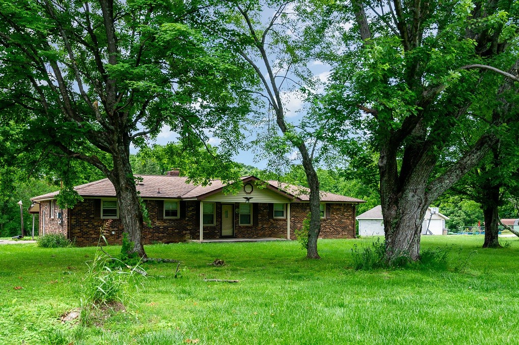 810 Dry Creek Rd