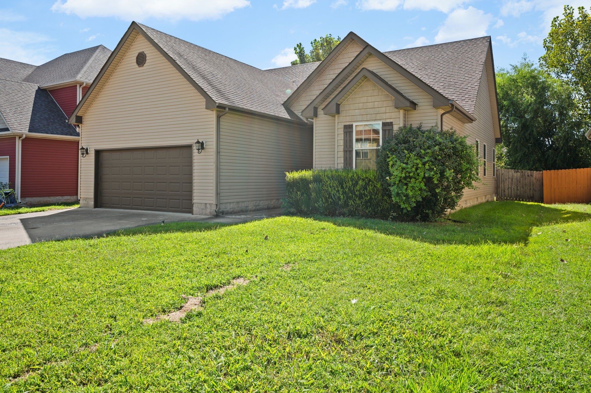 3744 Silver Fox Ct