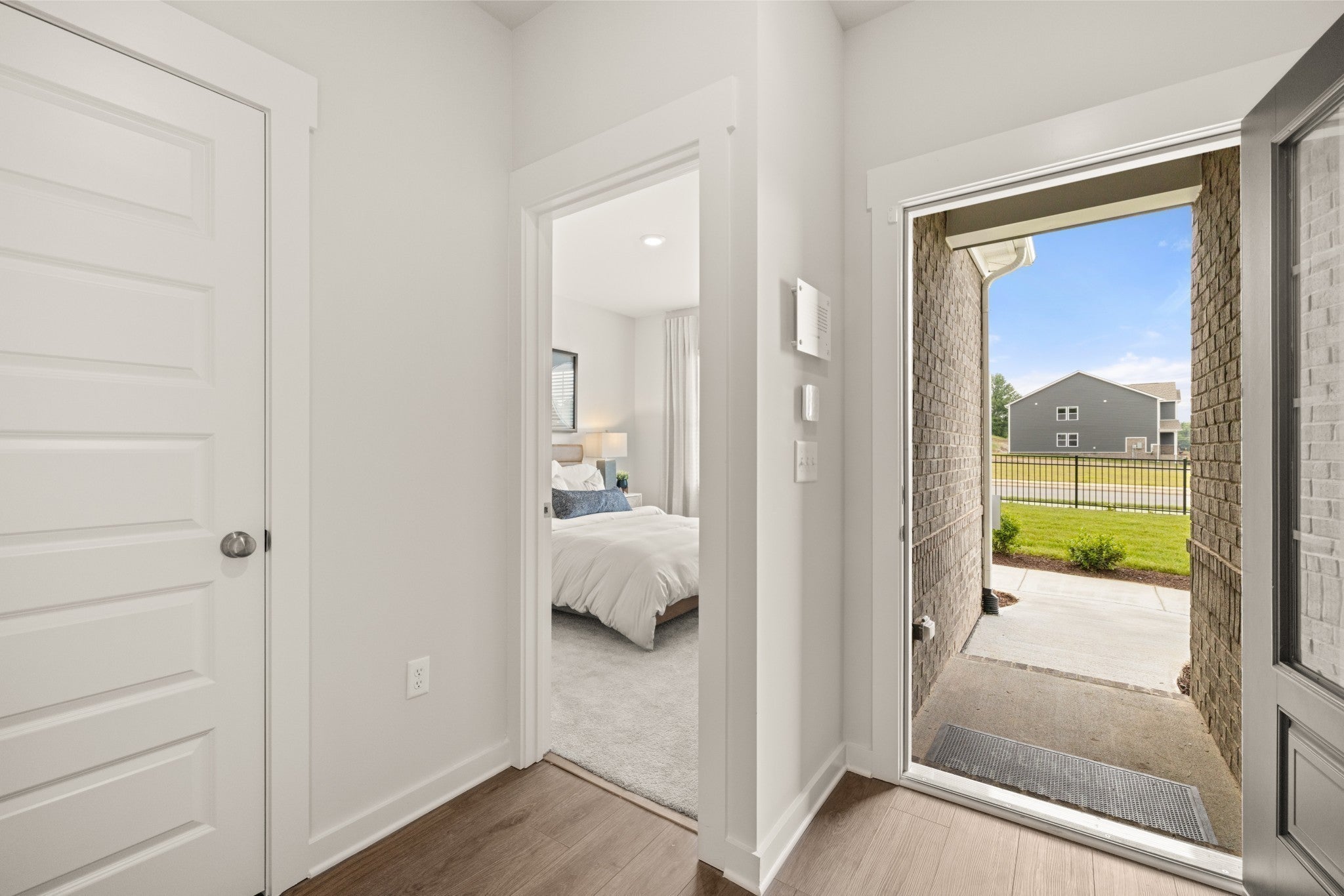 2525 Robert Gwynne Drive