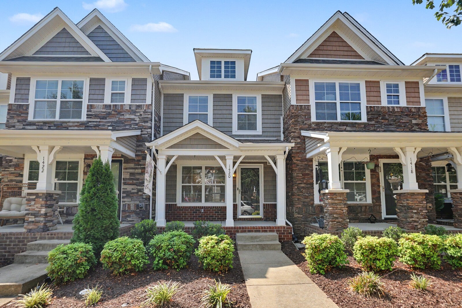 2-bed listing at 1420 Riverbrook Dr, Hermitage