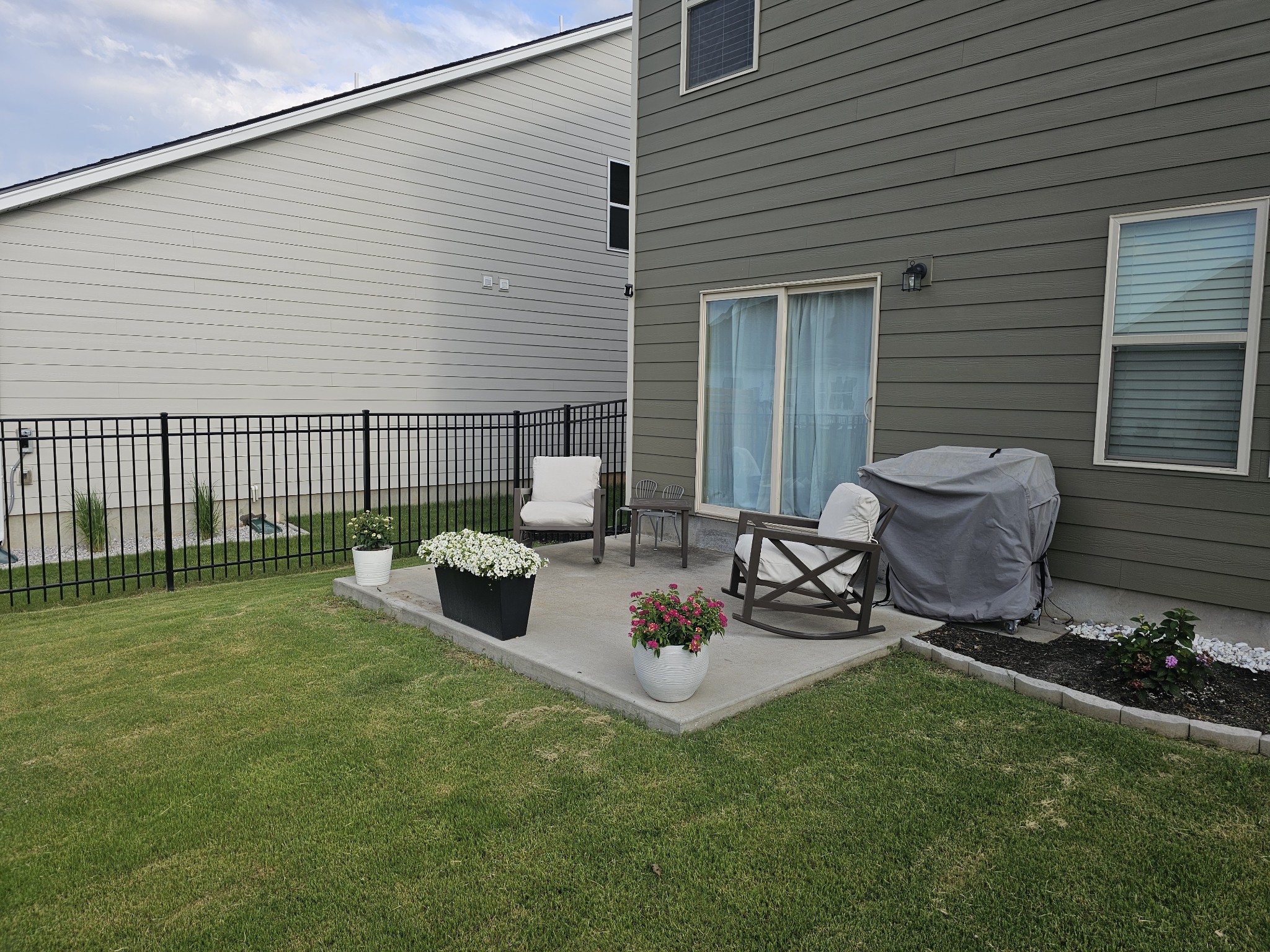 3640 Shady Forest Dr