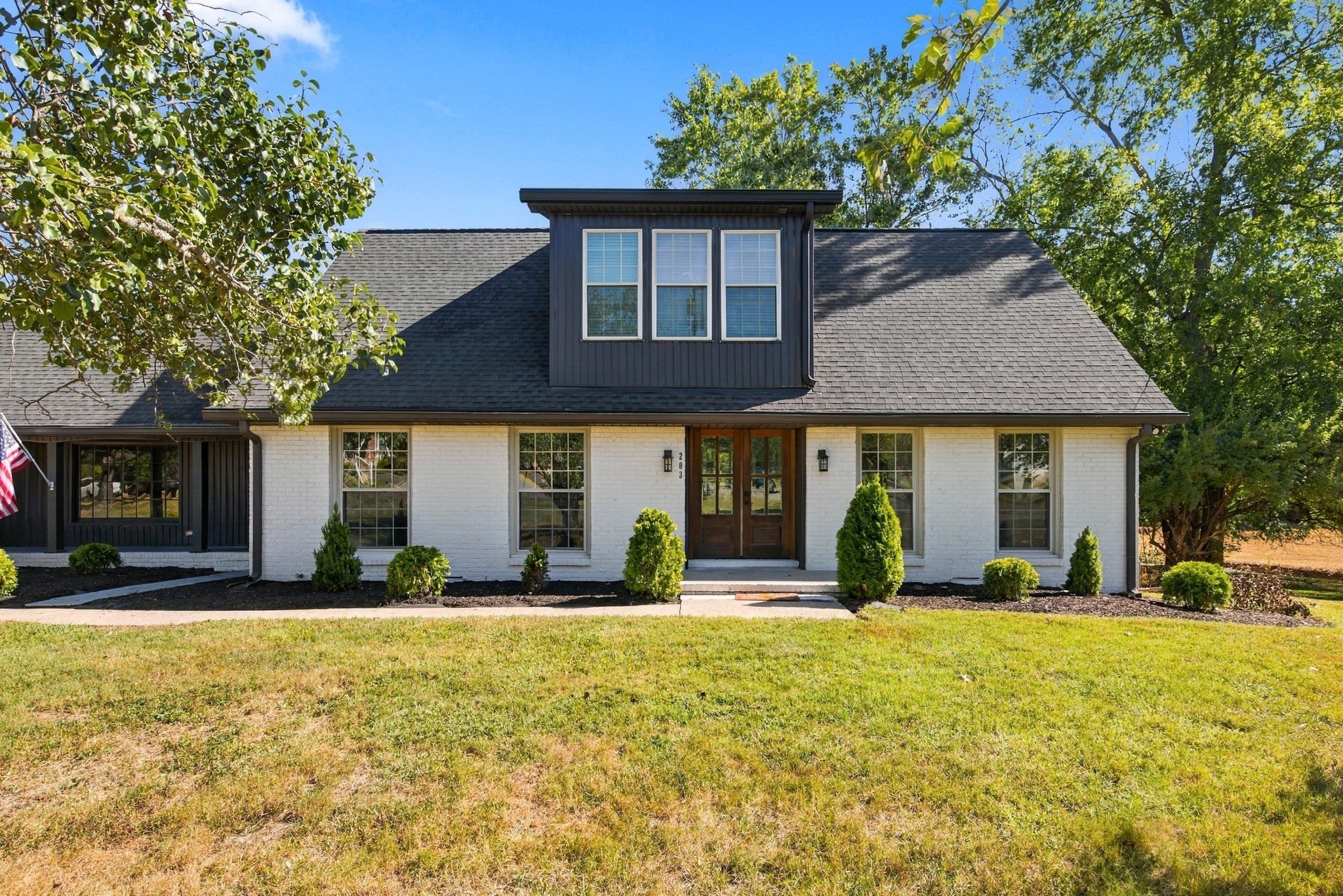 203 Cheviot Ct