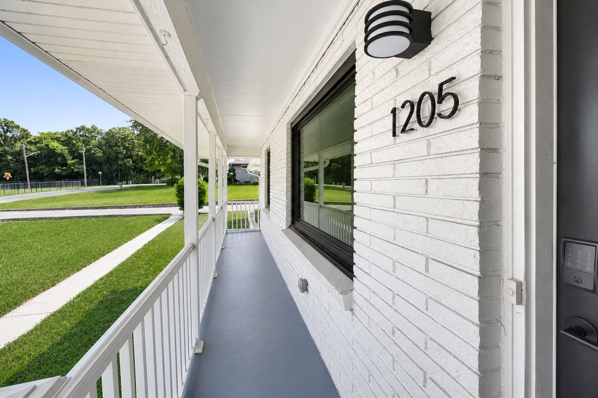 1205 Saint Marys Ln
