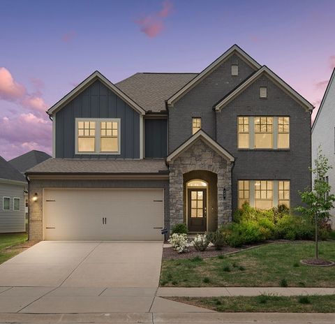 143 Newbury Dr White House TN 37188