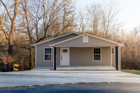 210 Winding Way McMinnville TN 37110