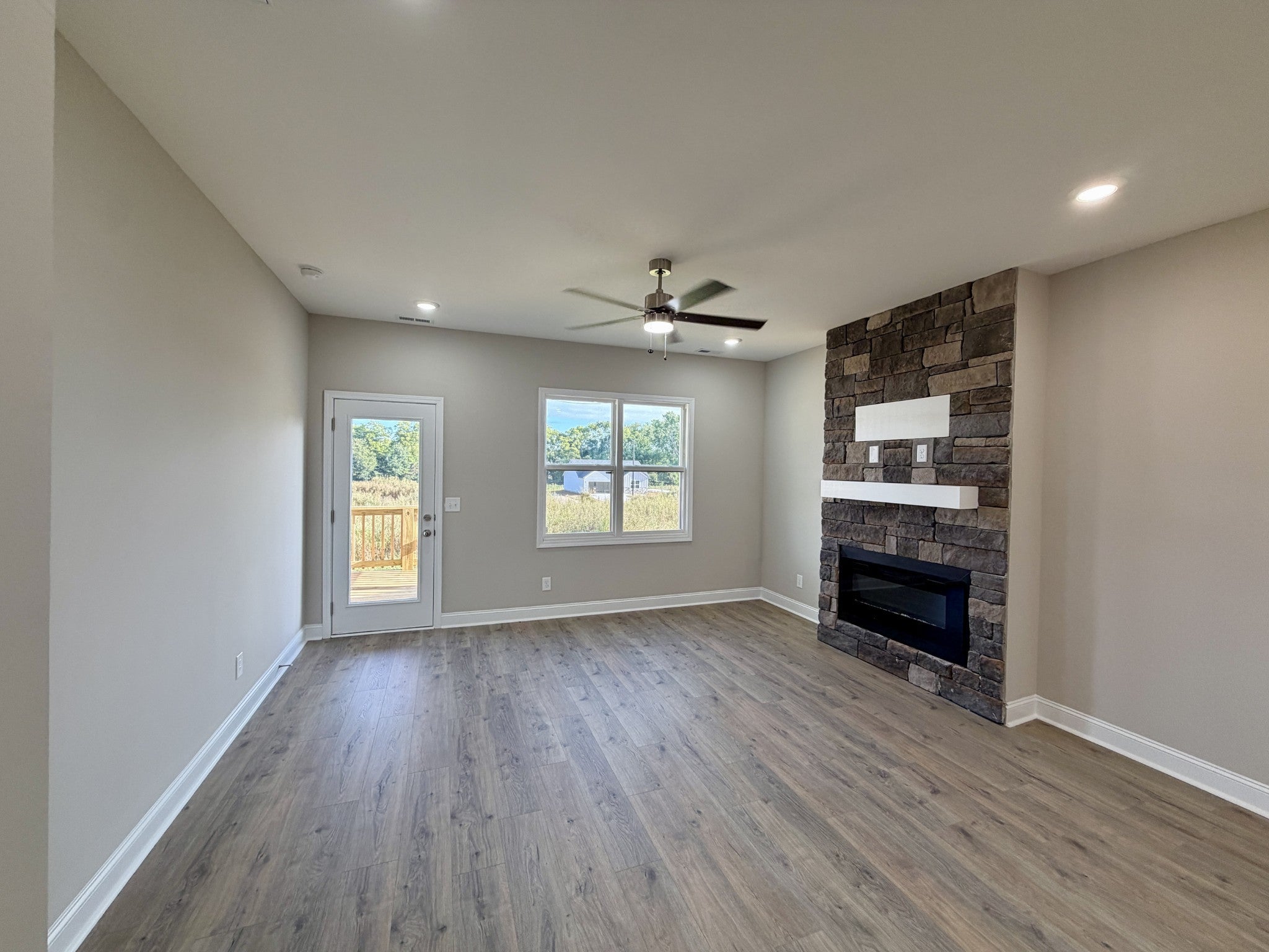 2720 Brewster Drive