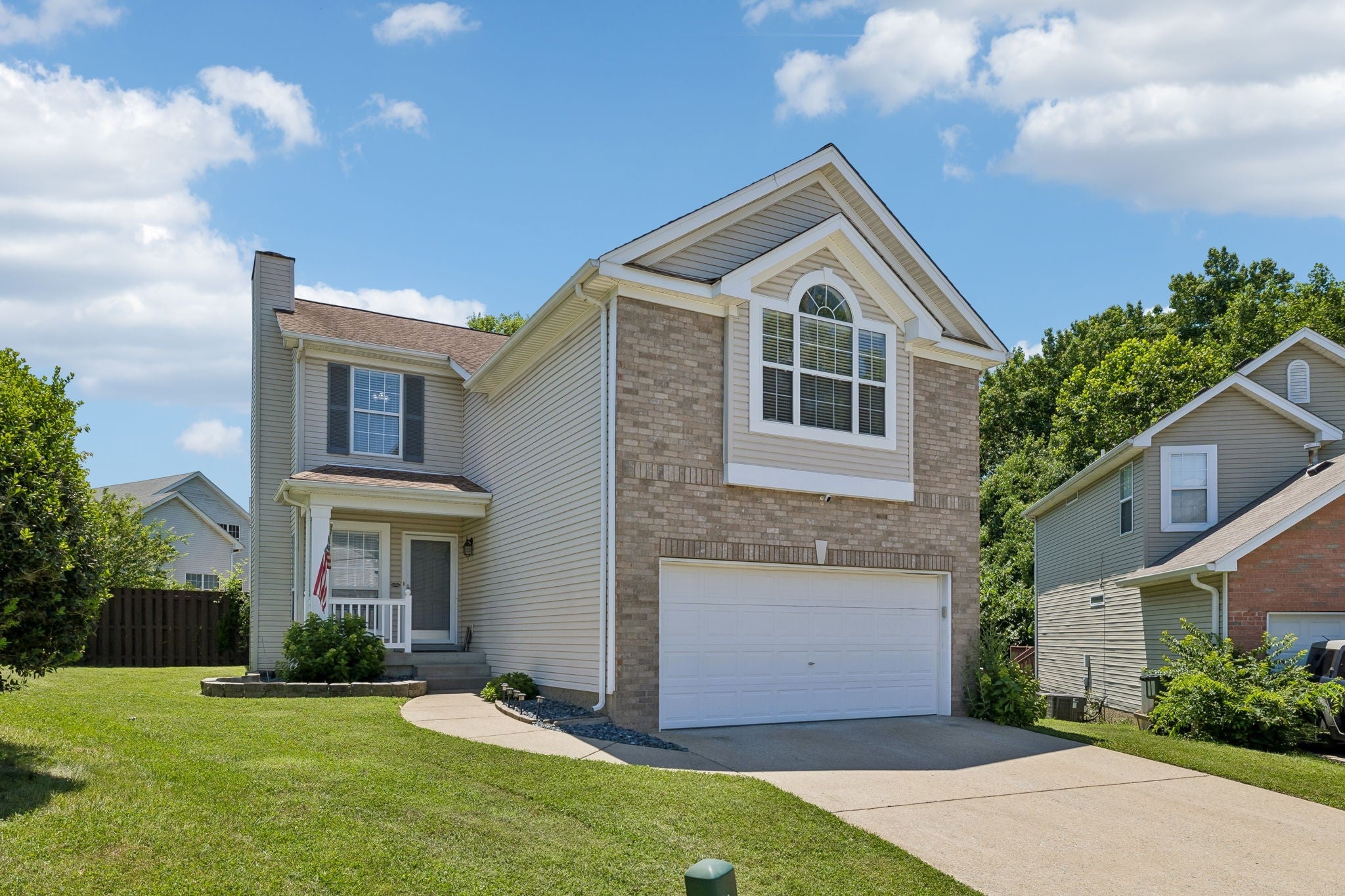 3205 Glentree Ct