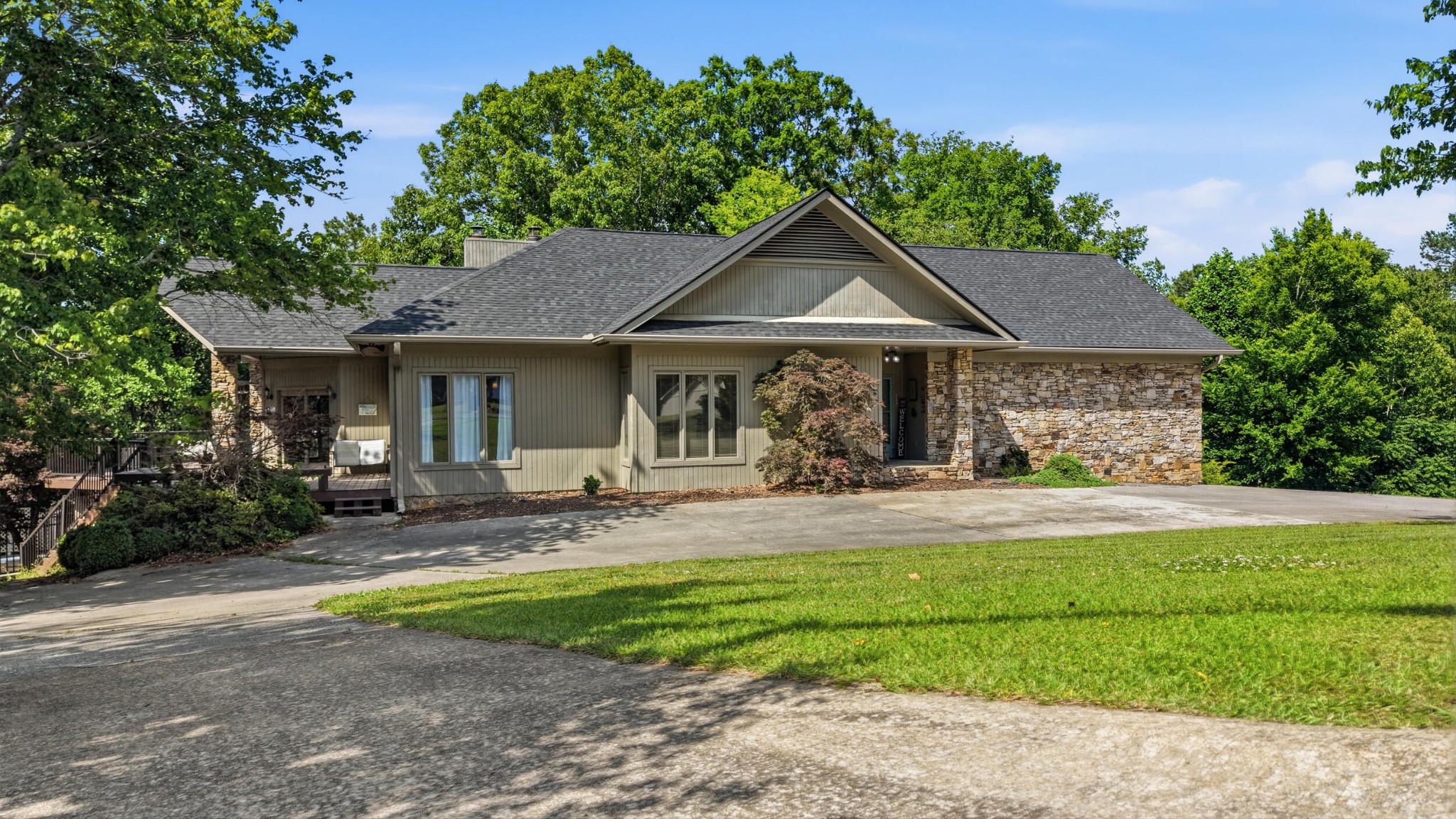 401 Pine Bluff Drive