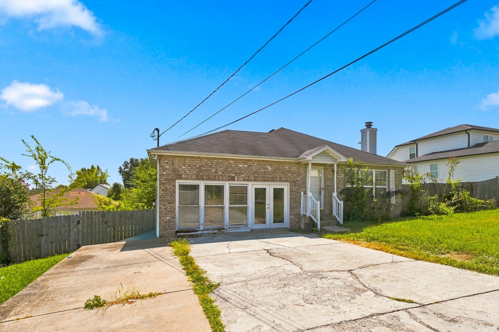 511 Holland Ridge Dr
