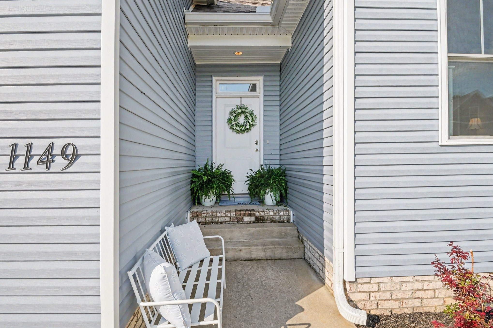 1149 Jonathan Ln
