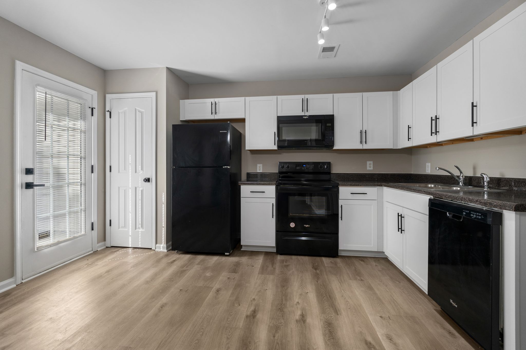 5170 Hickory Hollow Pkwy 175