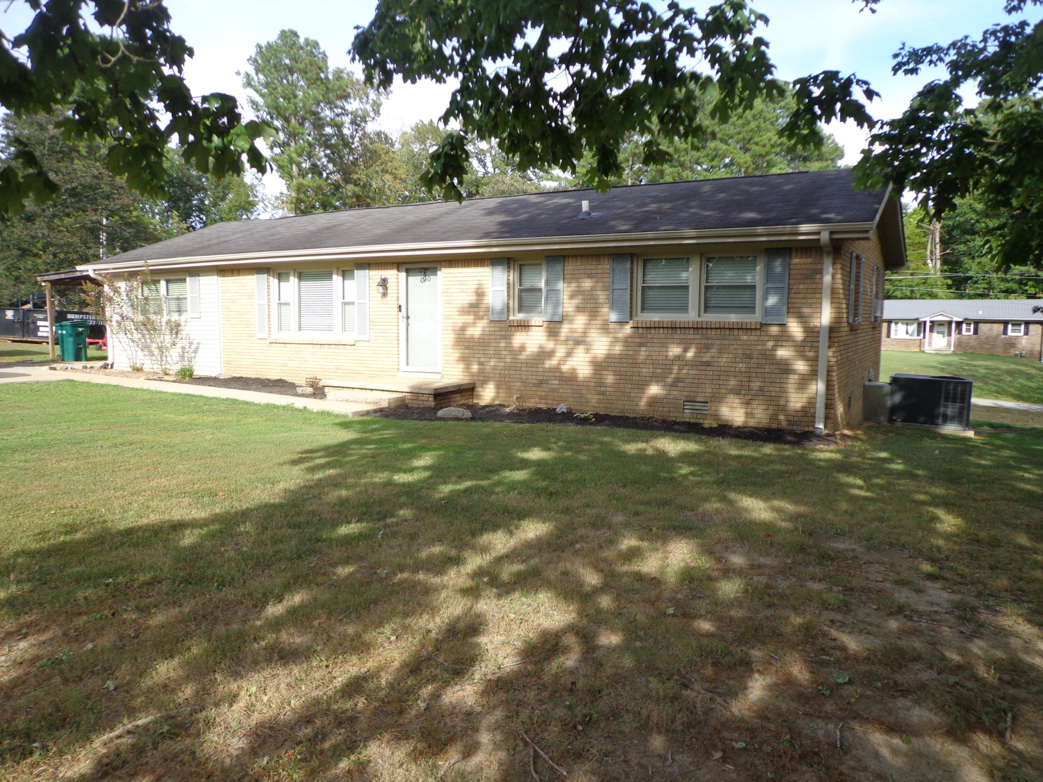 209 Pine Hill Dr