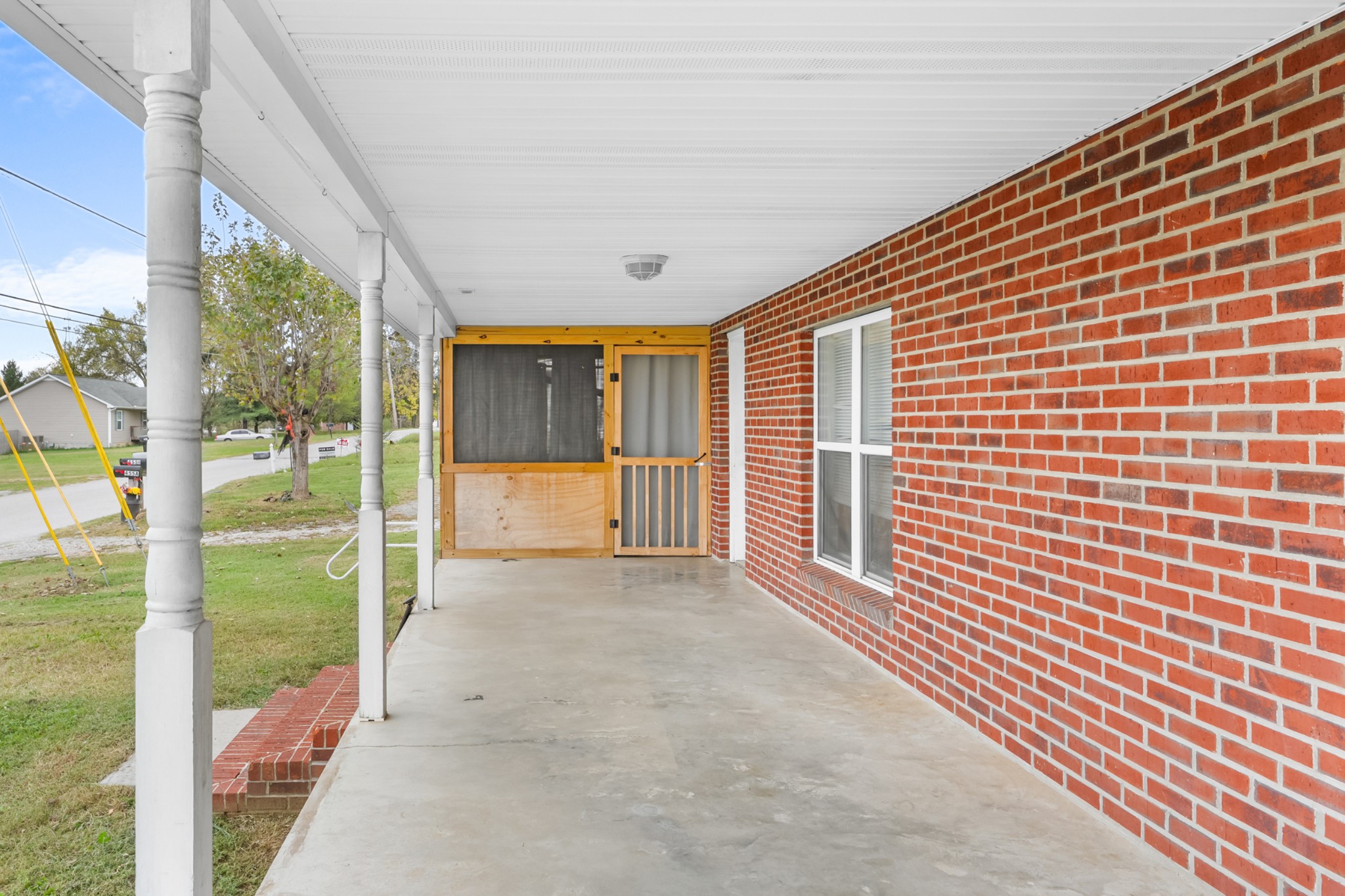 469 Edgewood St