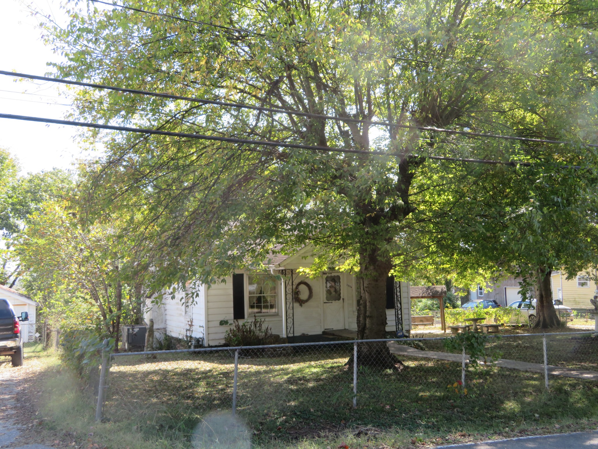 2306 Alpine Ave