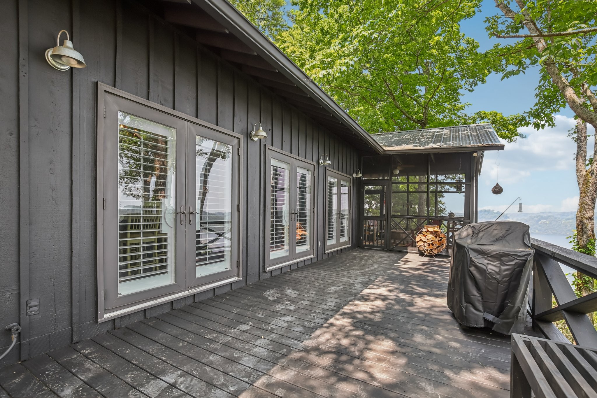 675 Blackberry Hill Rd