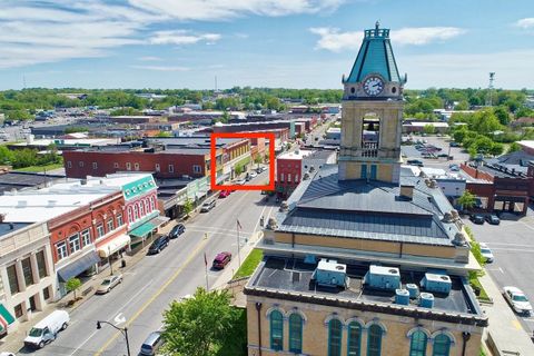 608 S Main St Springfield TN 37172