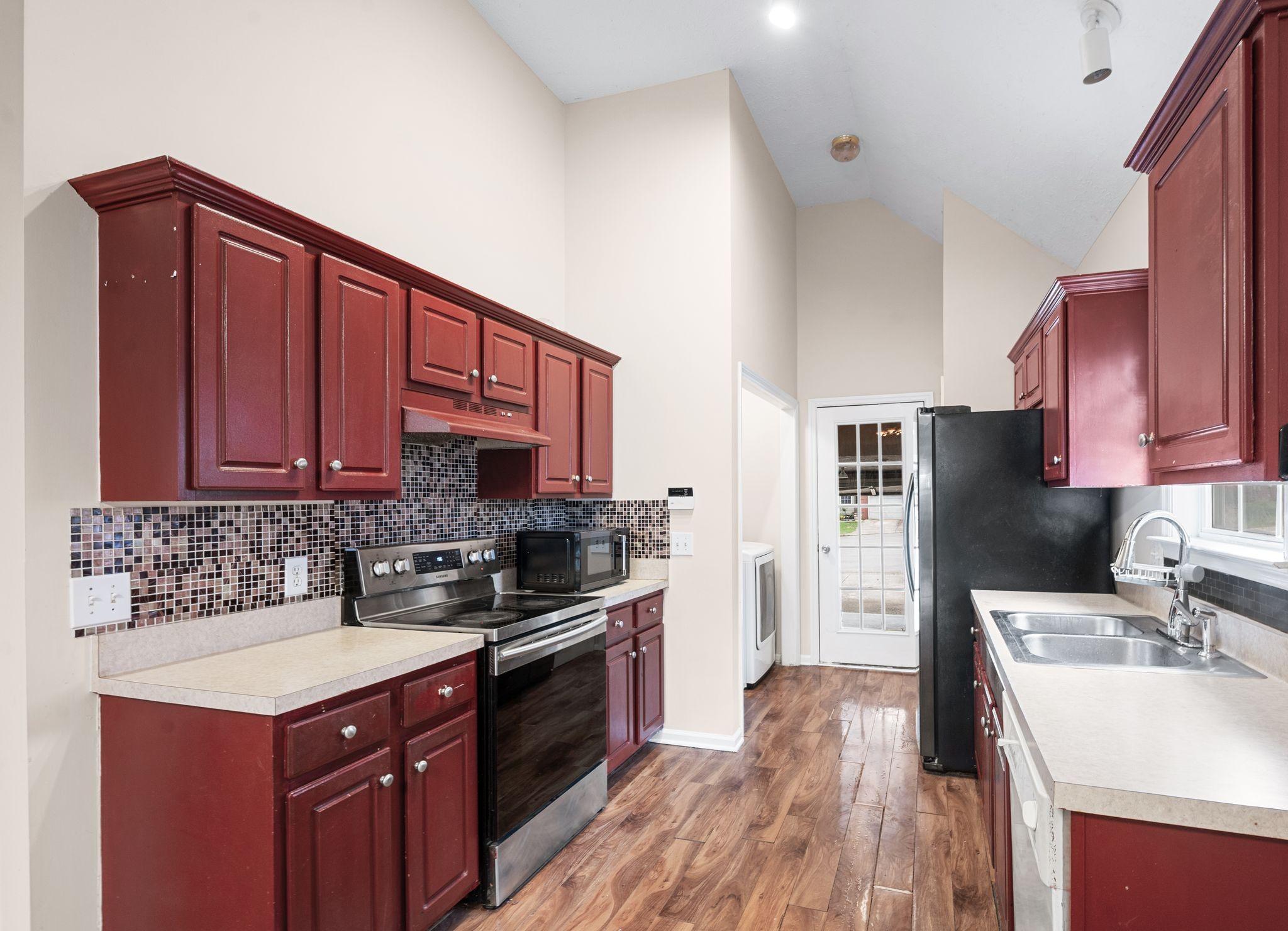 Nashville, Tennessee 37217, United States, 4 Bedrooms Bedrooms, ,3 BathroomsBathrooms,Residential,Active,149263