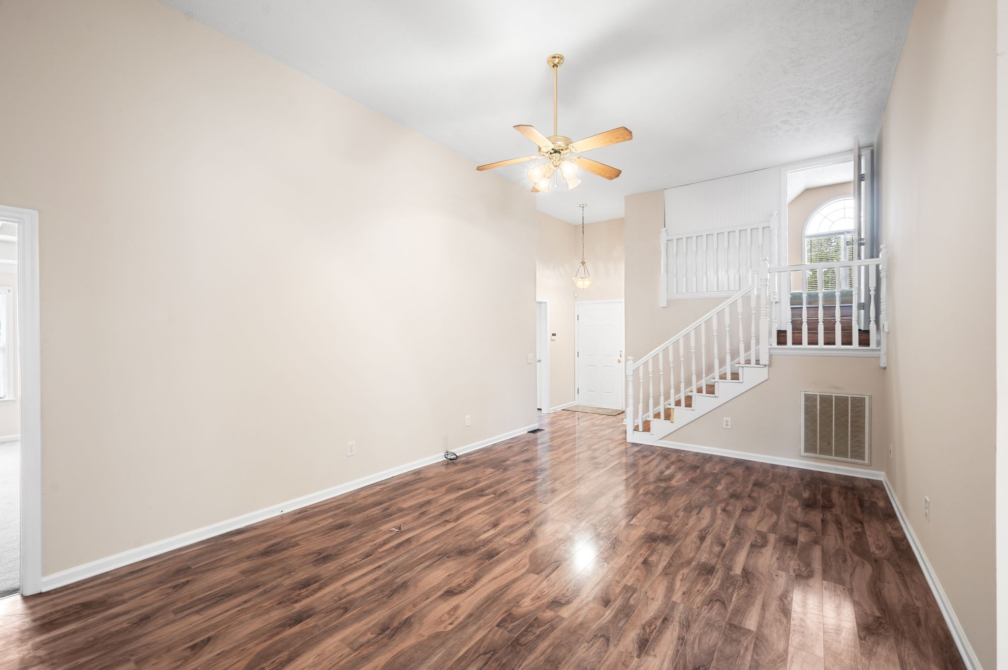 Nashville, Tennessee 37217, United States, 4 Bedrooms Bedrooms, ,3 BathroomsBathrooms,Residential,Active,149263