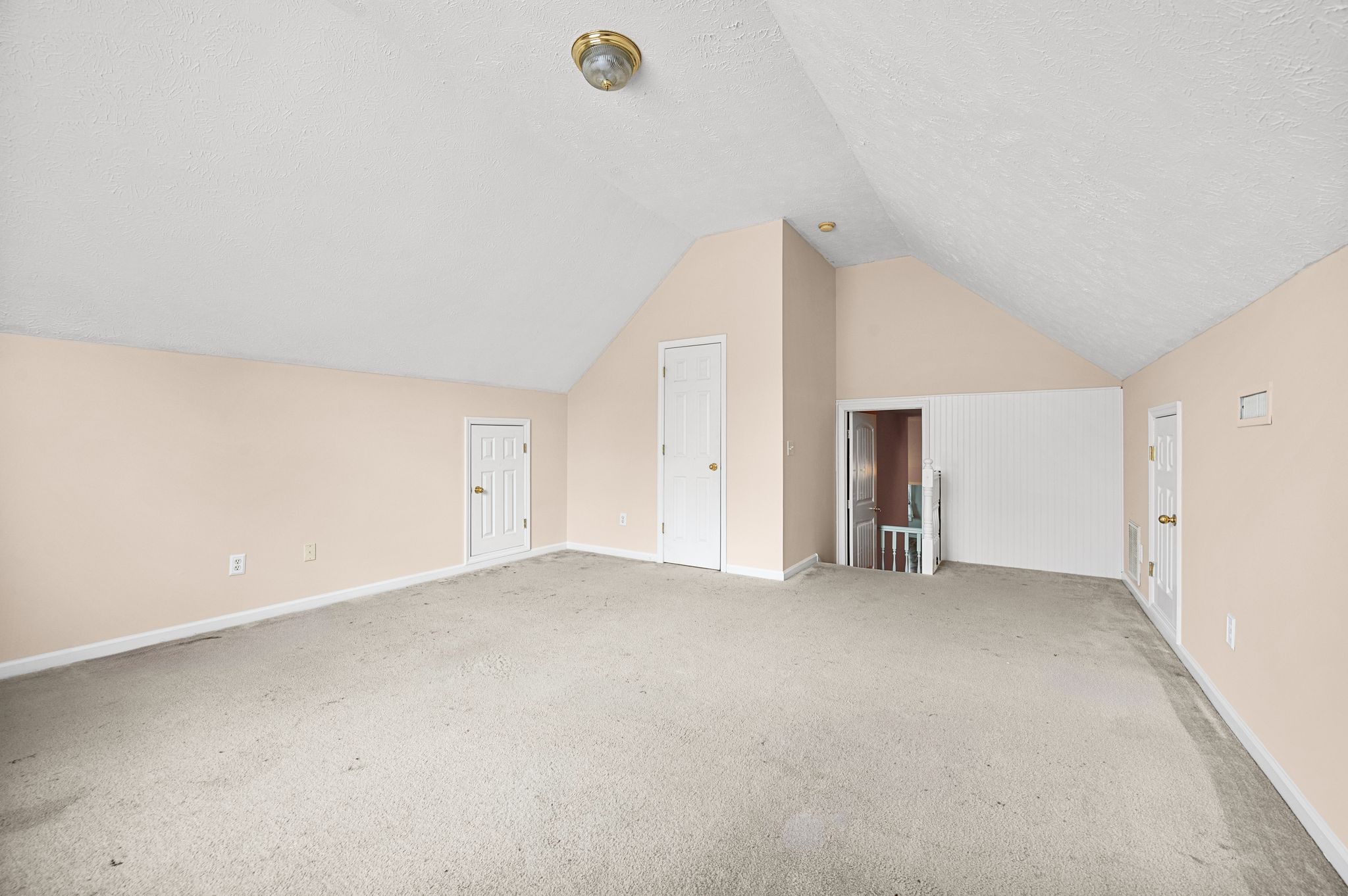 Nashville, Tennessee 37217, United States, 4 Bedrooms Bedrooms, ,3 BathroomsBathrooms,Residential,Active,149263