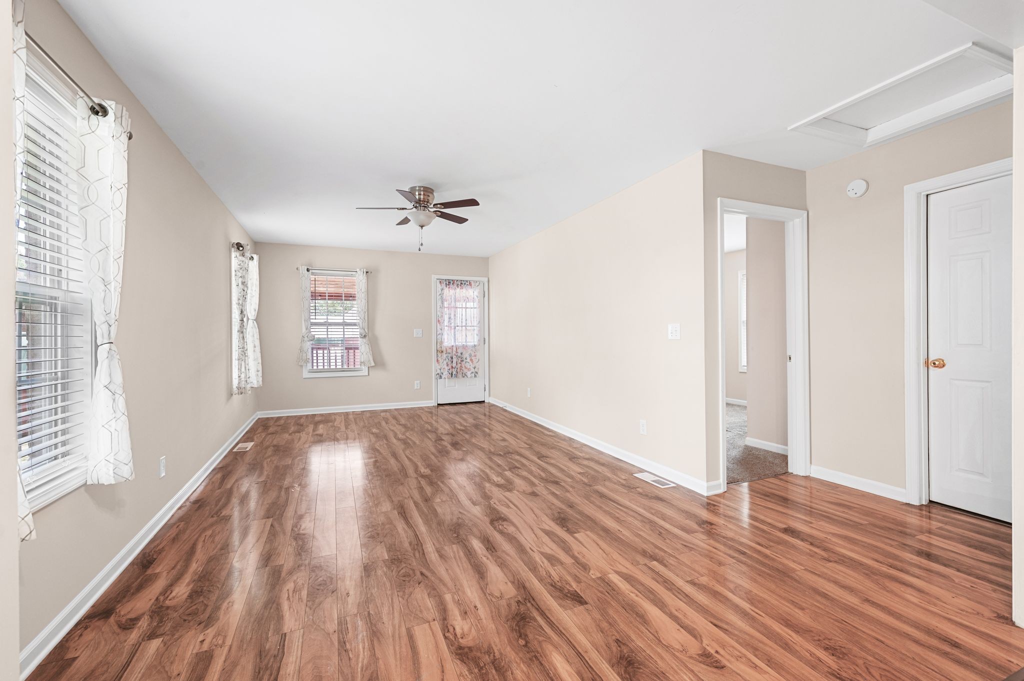 Nashville, Tennessee 37217, United States, 4 Bedrooms Bedrooms, ,3 BathroomsBathrooms,Residential,Active,149263