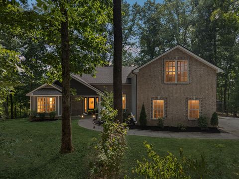 1208 Rich Ellen Dr Clarksville TN 37040